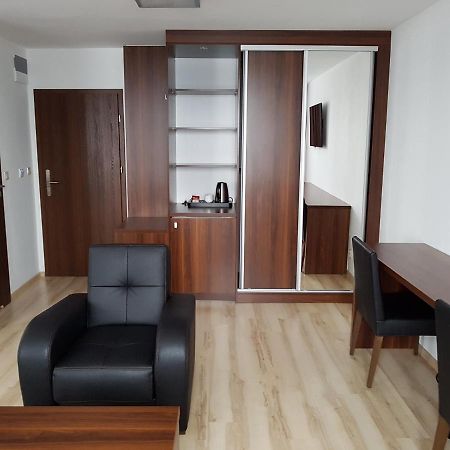 Pod Kominem Pokoje I Apartamenty Brzezie  ภายนอก รูปภาพ