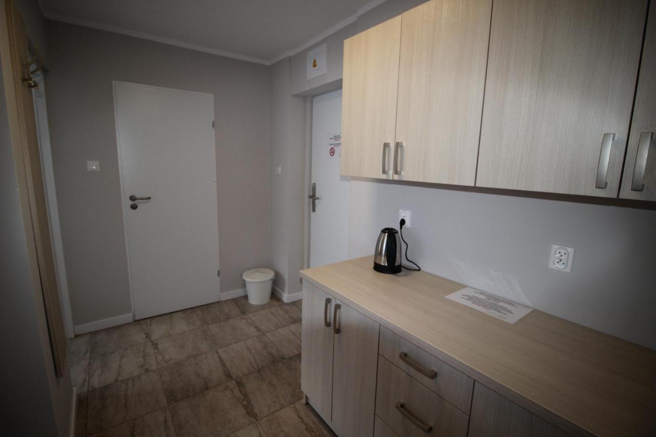 Pod Kominem Pokoje I Apartamenty Brzezie  ภายนอก รูปภาพ